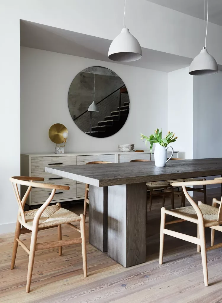 10 Feng Shui Rules for Mirrors - Use Mirrors on Any Dining Room Walls