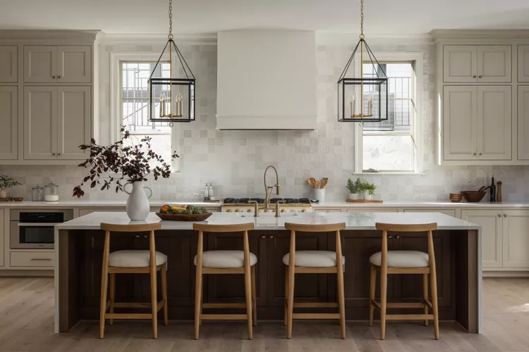 12+ Timeless Kitchen Cabinet Colors Designers - Soft Greige Cabinets