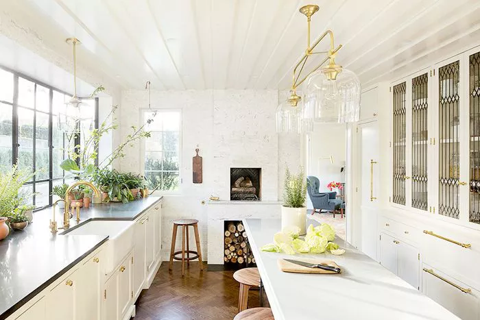 7 Expert-Approved Feng Shui Tips for Your Home - Rebalance Workstations in the Kitchen