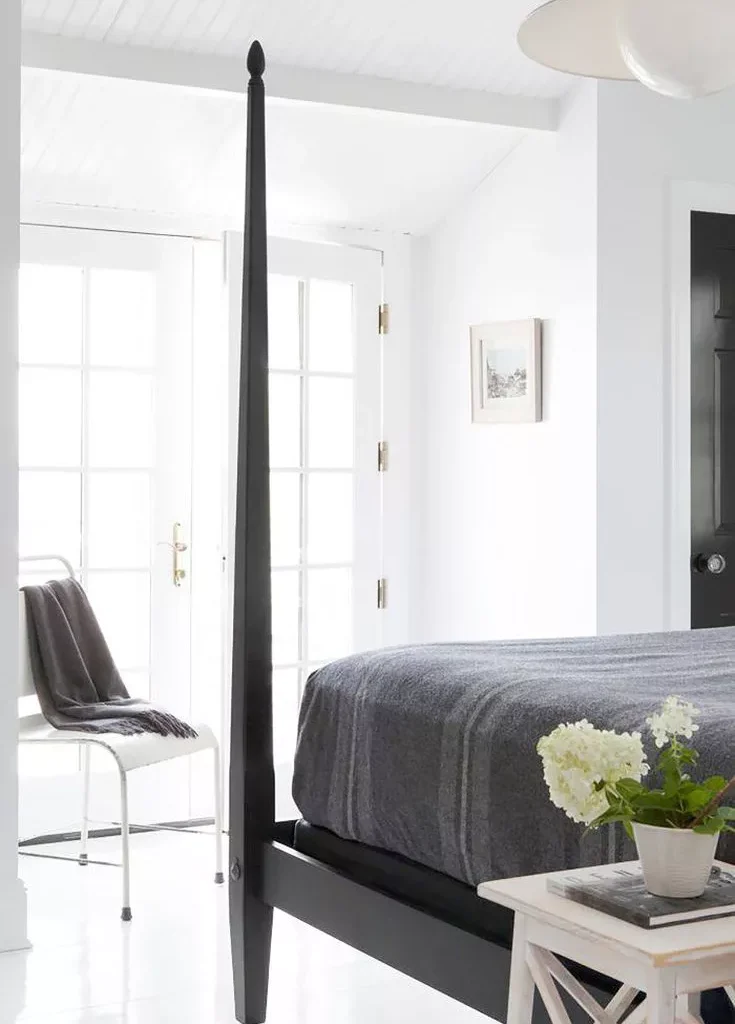 Four poster bed BHDM Design