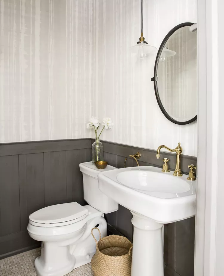 Retro bathroom with gray paneling and pedestal sink - Ashley Montgomery Design