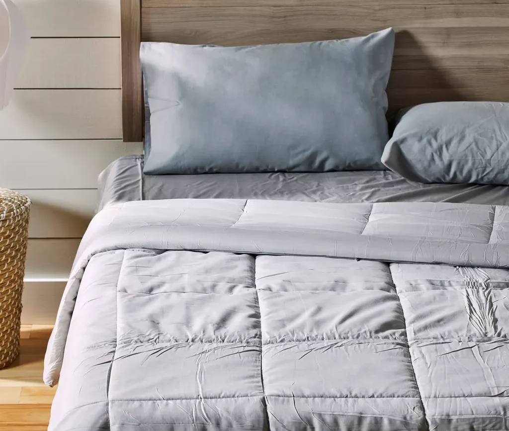 Bedsure Down Alternative Comforter