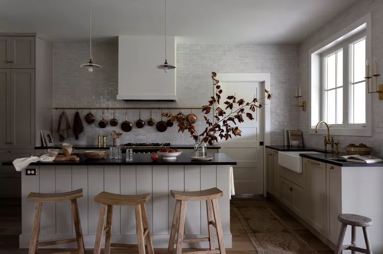 34 White and Gold Kitchen Ideas for a Luxe-10 Textured White and Gold Kitchen