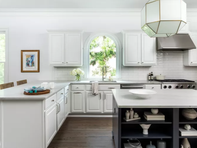 White and Gold Kitchen Ideas for a Luxe, Timeless Look