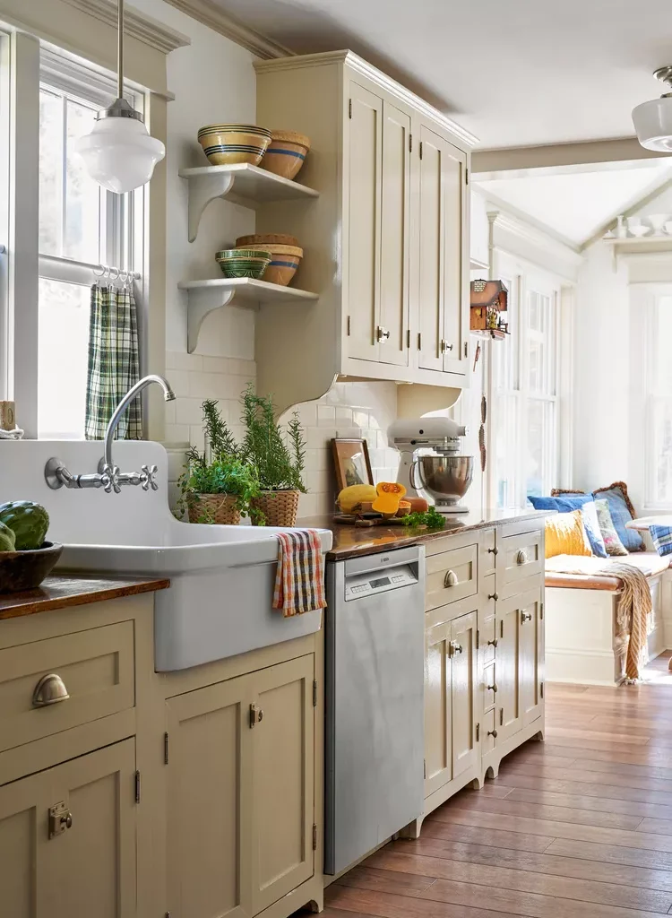 Add Traditional Details