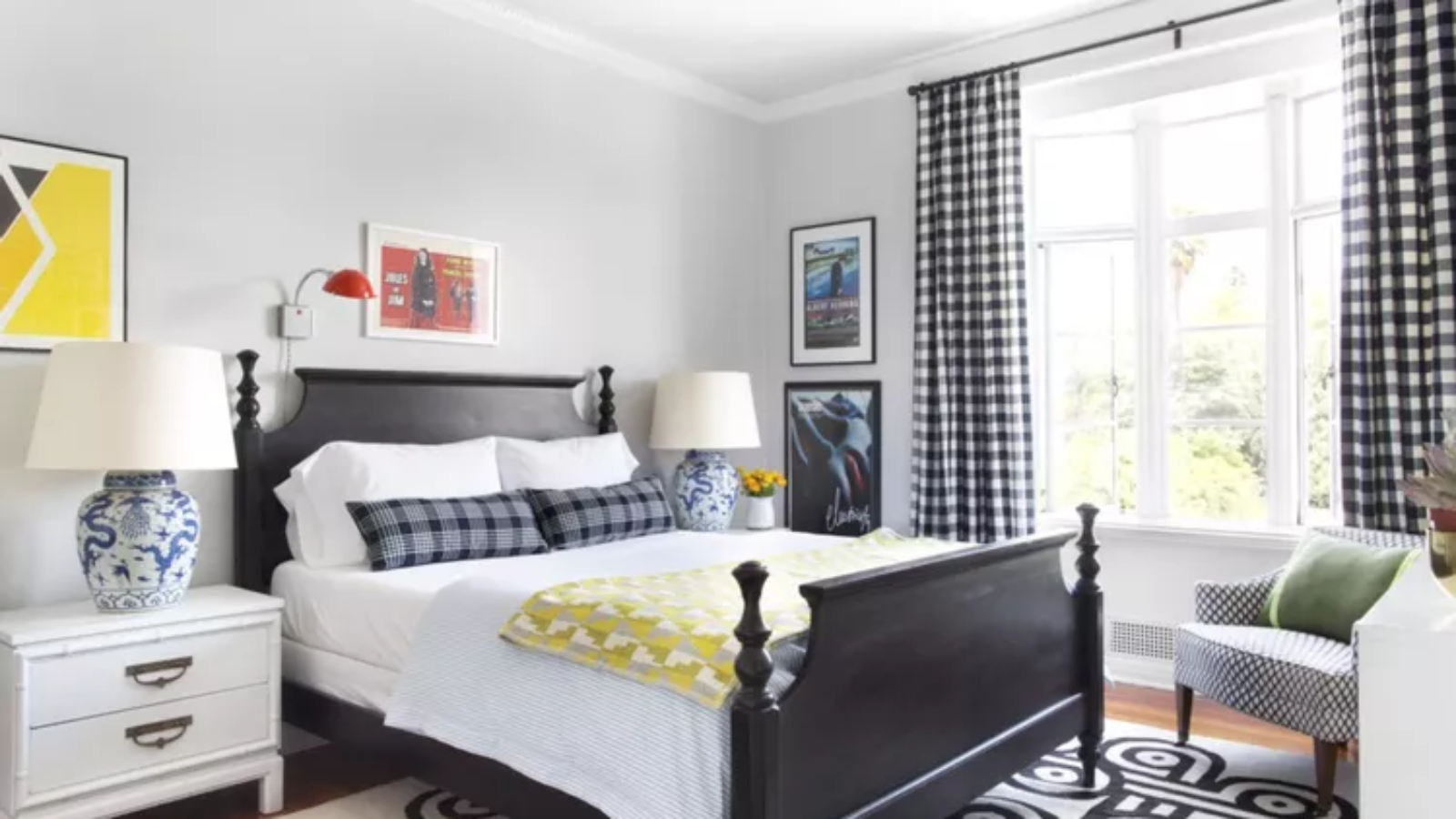 20 Small Bedroom Ideas to Make the Most of Your Space