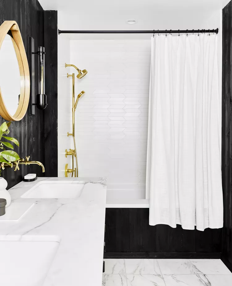 25 White and Gold Bathroom Ideas for a Luxe Look-04 Subtle Gold Touches
