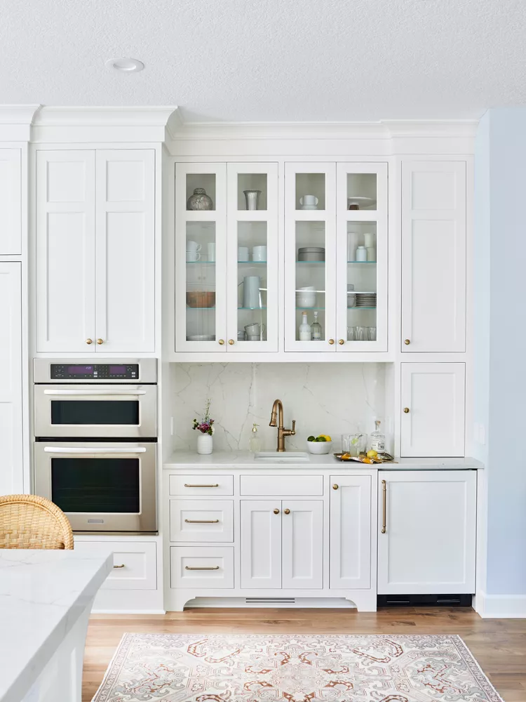 Minimalist Kitchen Ideas for a Simple, Stylish Space -Rethink Open Shelves
