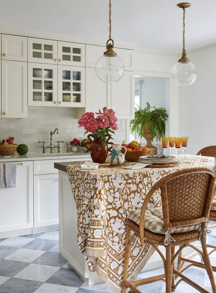 34 White and Gold Kitchen Ideas for a Luxe-21 White and Gold Kitchen With Glass-Fronted Cabinets