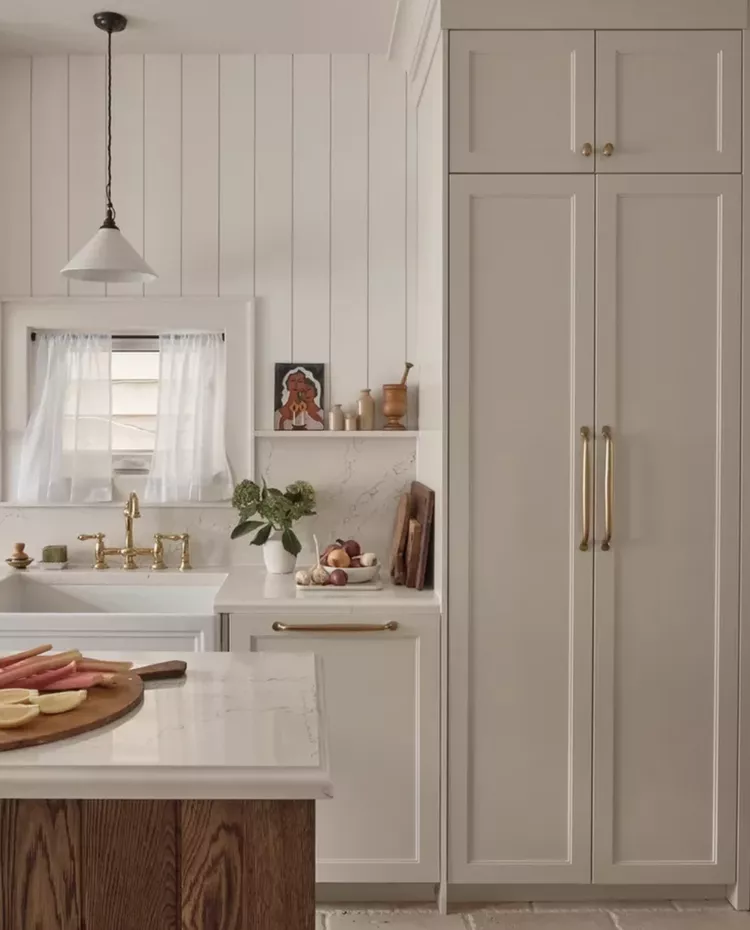 34 White and Gold Kitchen Ideas for a Luxe-20 White and Gold Kitchen With Shiplap
