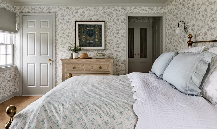 Gray and White Bedroom Ideas for a Timeless, Calming Space-22 Go Grandmillennial With Gray
