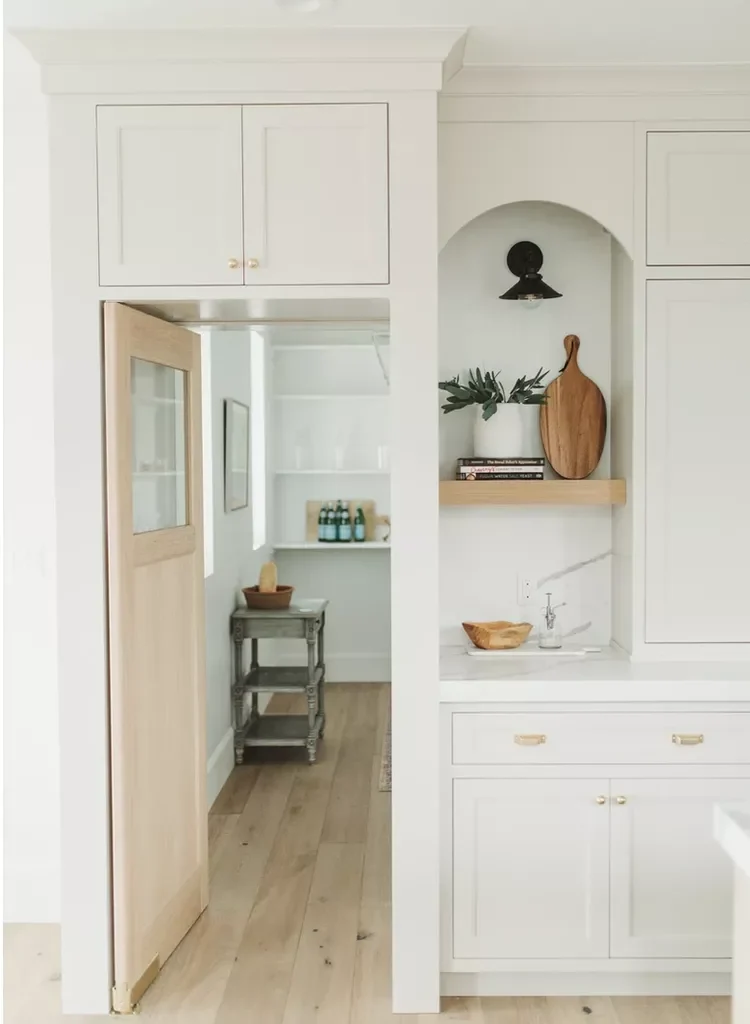 34 White and Gold Kitchen Ideas for a Luxe-34 White and Gold Kitchen With Beverage Bar