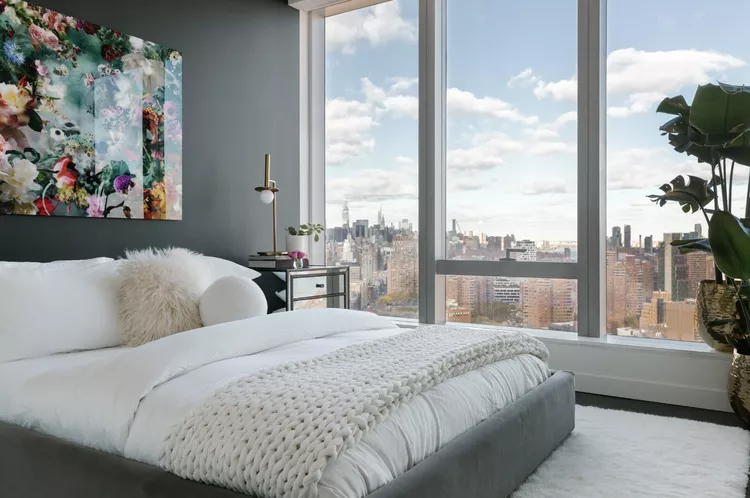 Gray and White Bedroom Ideas for a Timeless, Calming Space-05 Try Gray and White in the Country or City