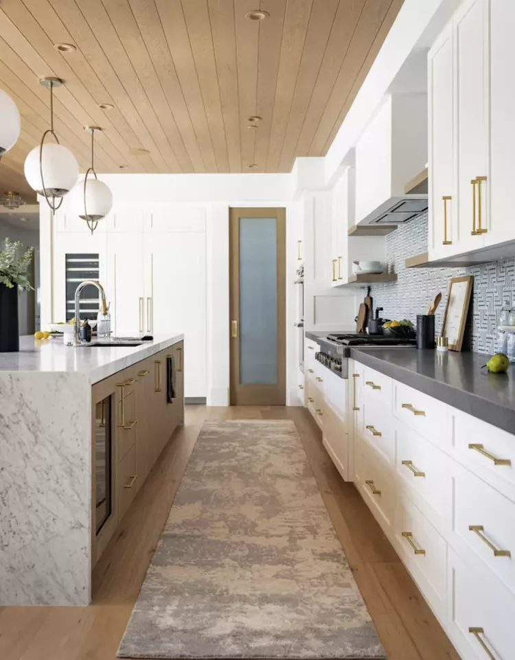 34 White and Gold Kitchen Ideas for a Luxe-08 Scandi-Inspired White and Gold Kitchen